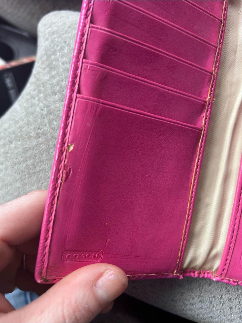 Coach Polka Dot White Wallet with Pink Trim - Picture 4 of 6